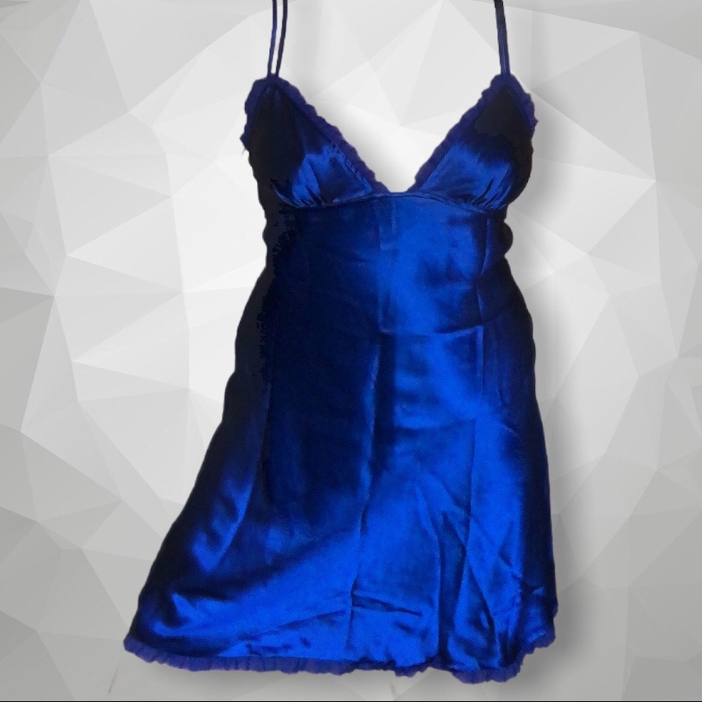 😍Victoria Secret Slip Dress😍 - Picture 3 of 3